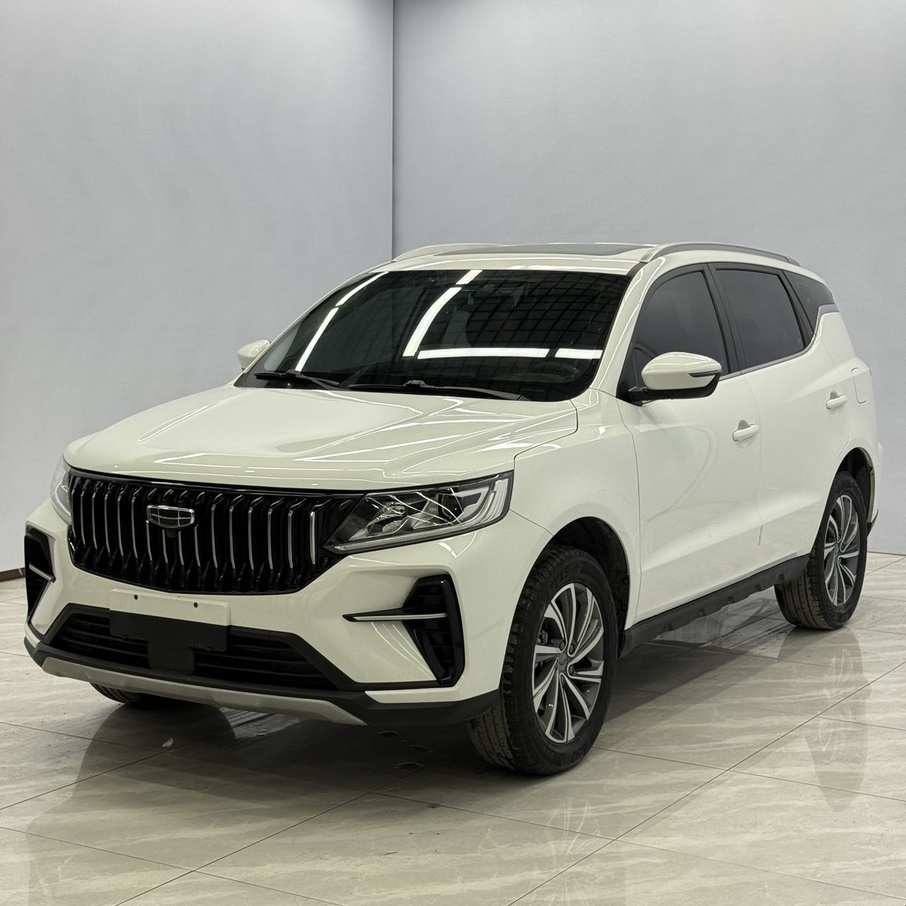 Geely Vision X6 2021 года, версия PRO 1.4T, автомат, престижная комплектация