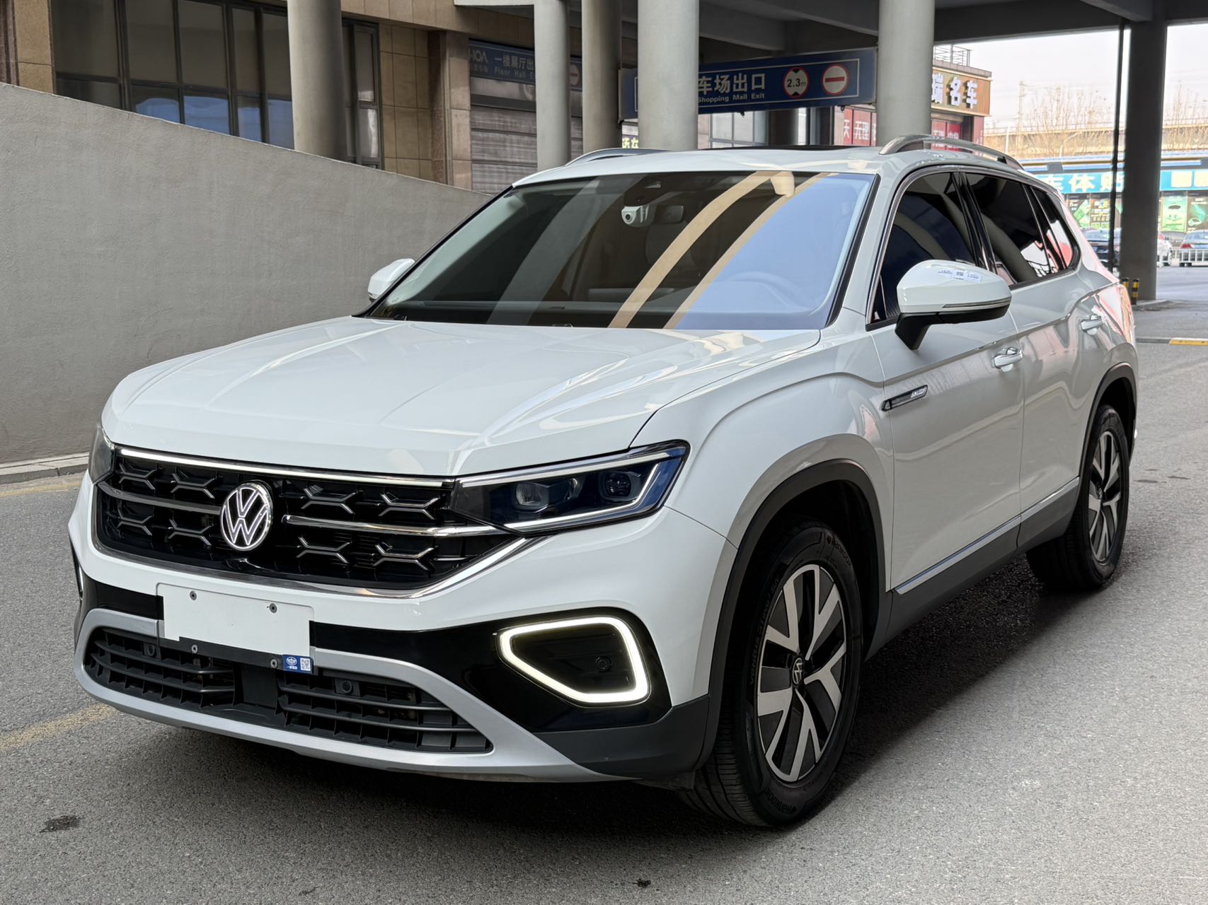 Volkswagen Tayron 2023 модель, роскошная версия PLUS улучшенная