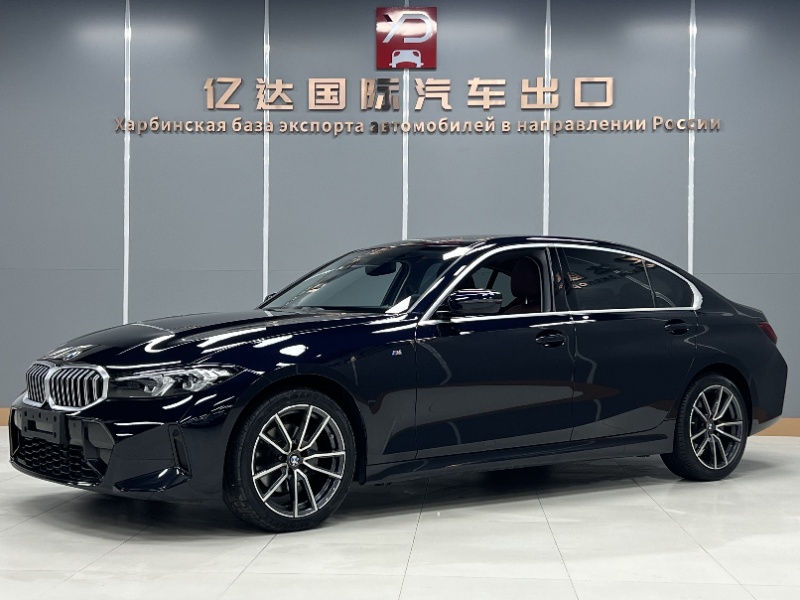 BMW 3 серии 320Li 2023 года с спортивным пакетом