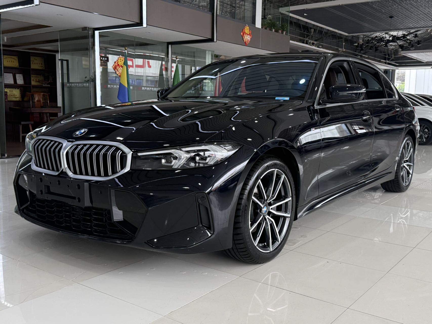 BMW 3 Series 2023 320LI M Спортивный костюм