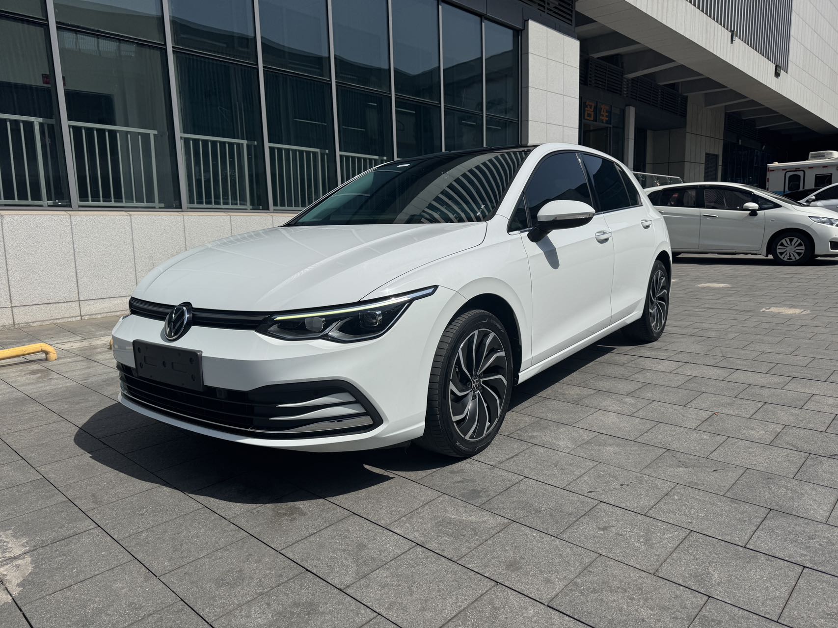 Volkswagen Golf 2023 280TSI DSG Pro 20th Anniversary Edition