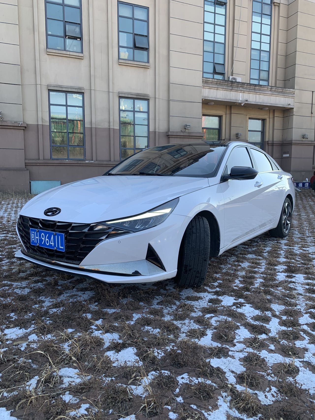 Современный Elantra Люксовая версия