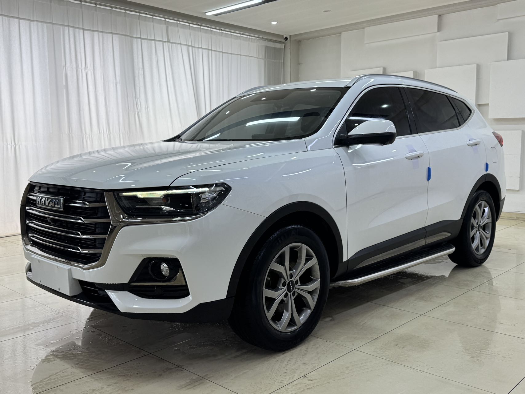 Haval H6 2021 года, версия Guochao, 1.5T, автоматическая версия Champion