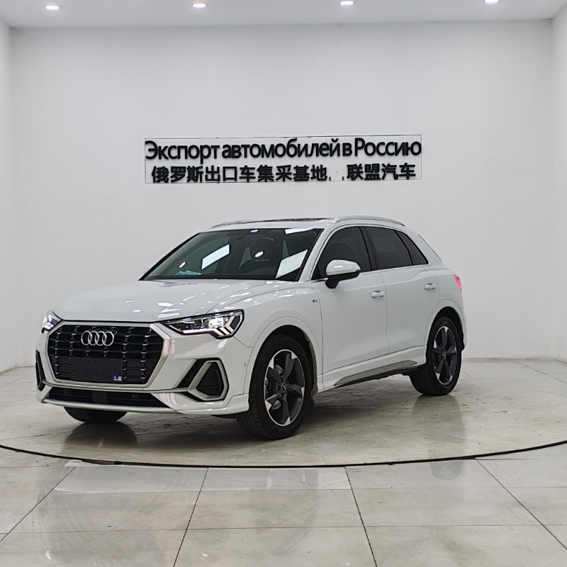 Модель 2022 года 35 TFSI Стиль и Динамика