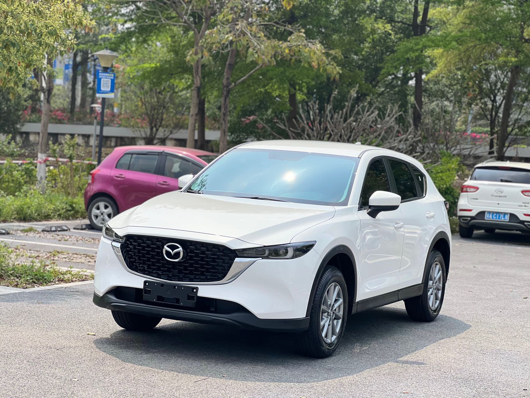 Mazda CX-5 2025 года, версия 2.0L, автоматическая, передний привод, комфортная комплектация