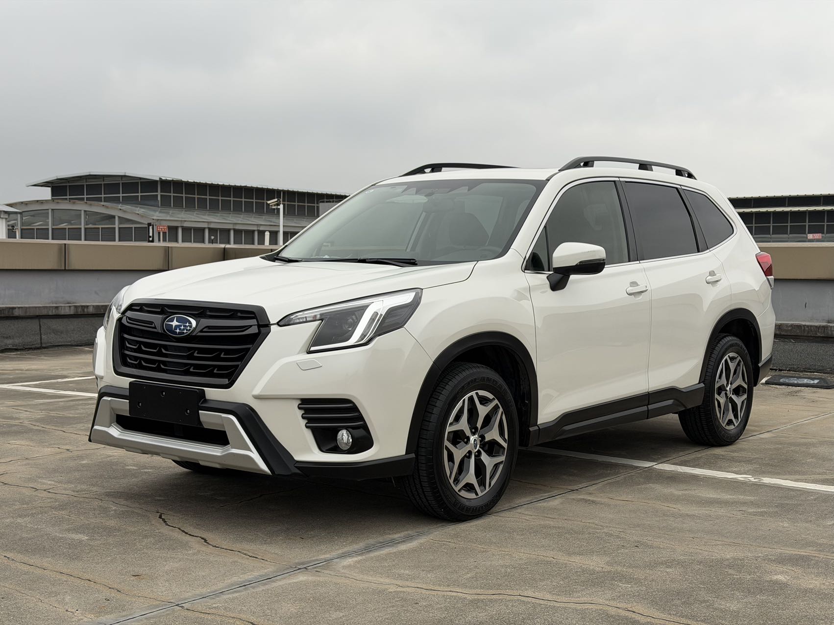 Subaru Forester 2022 года, версия Luxury EyeSight
