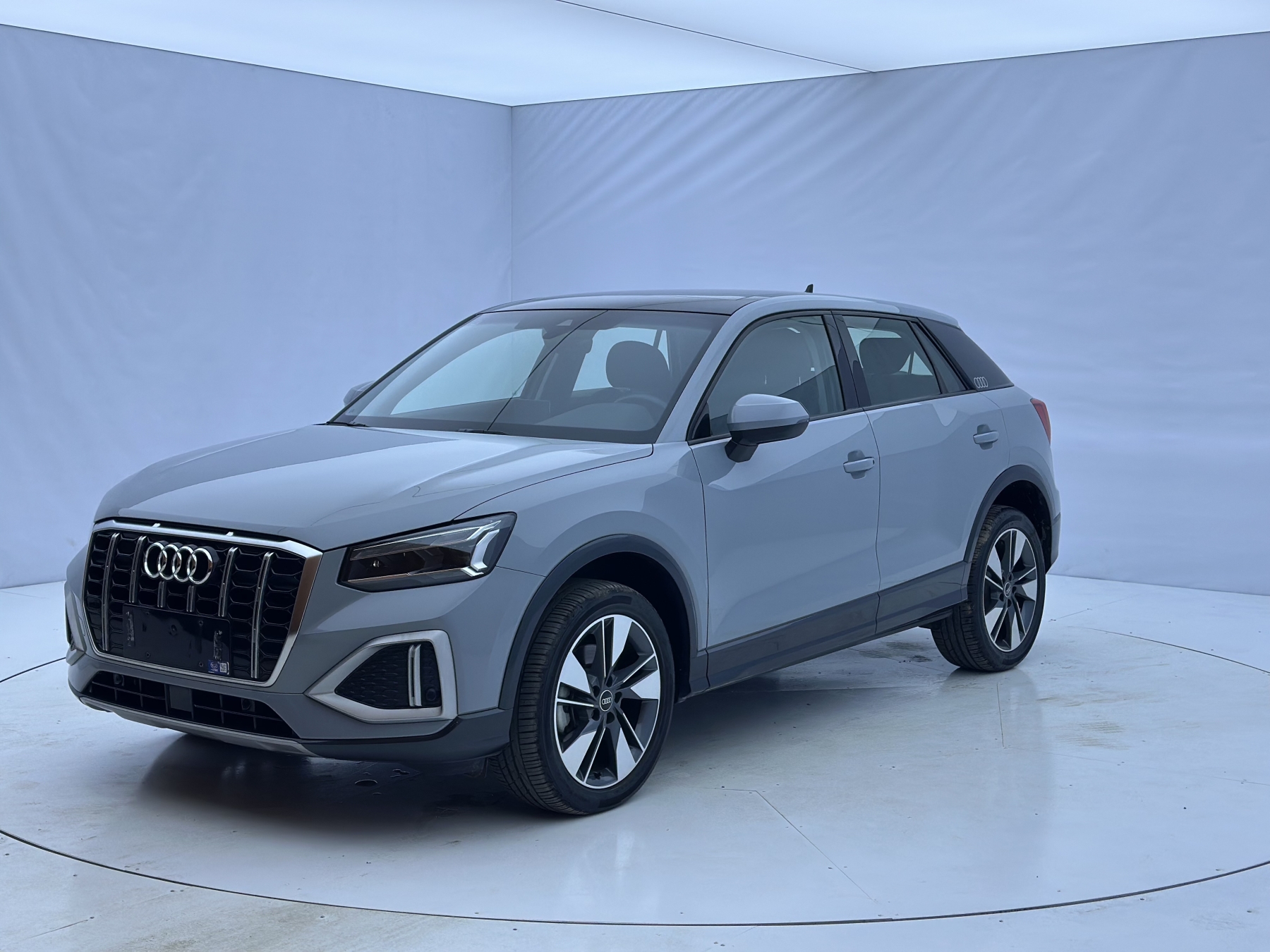 Audi Q2L 2023, 35 TFSI, комплектация Style