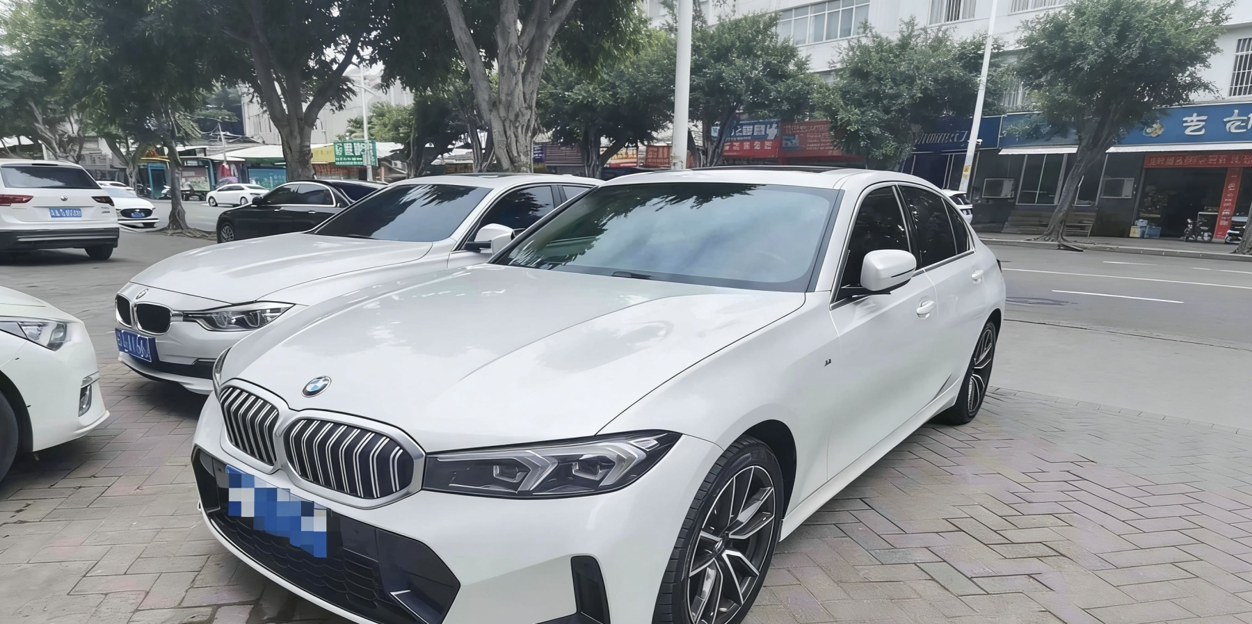 BMW 3 серии 2023 г., 320Li, спортивный пакет M