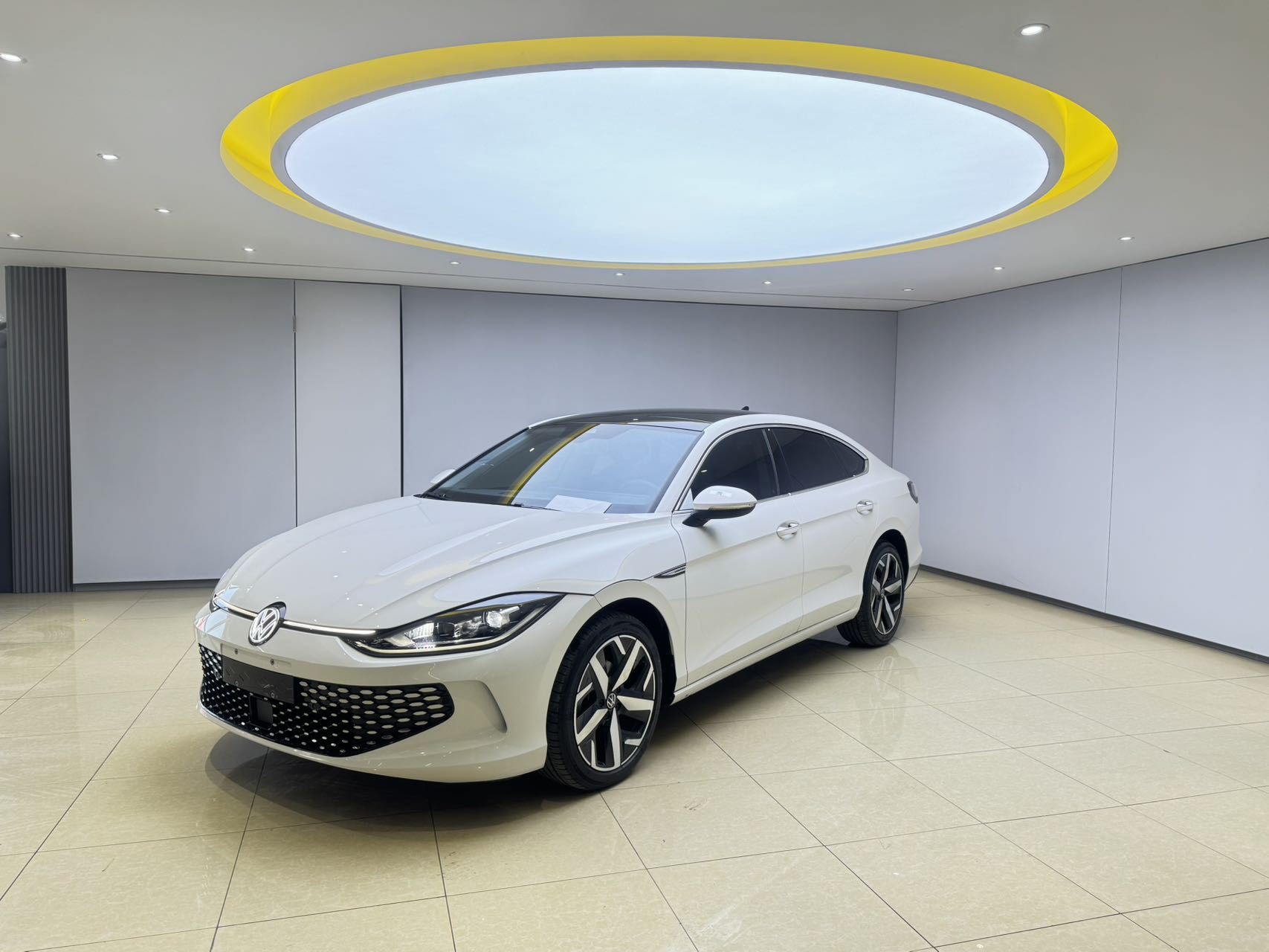  Volkswagen Lingdu L 280TSI DSG 2022 года, версия Cool Spicy