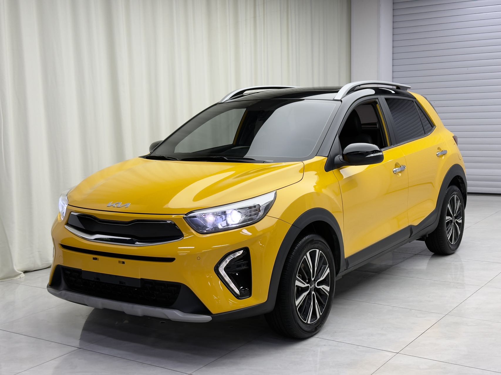 Kia Yi Run 2021 1.4L CVT Световой Люк