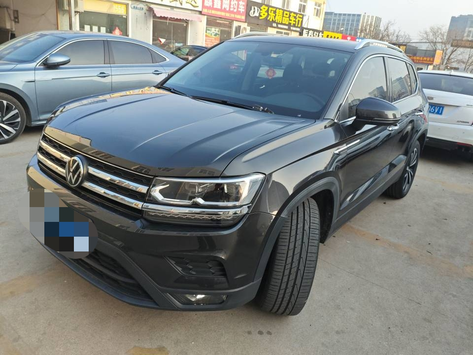 Volkswagen Tayron 2022 модель 280TSI, передний привод, версия люкс