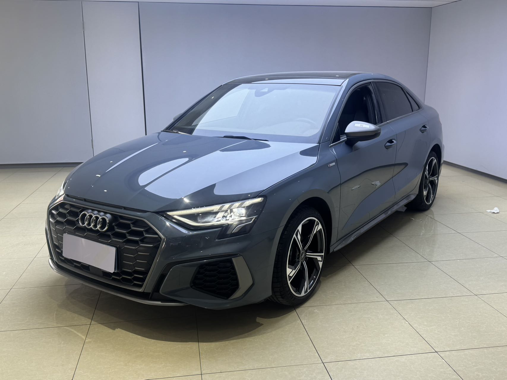 Audi A3L 2022 г. Limousine 35 TFSI RS пакет спортивного типа