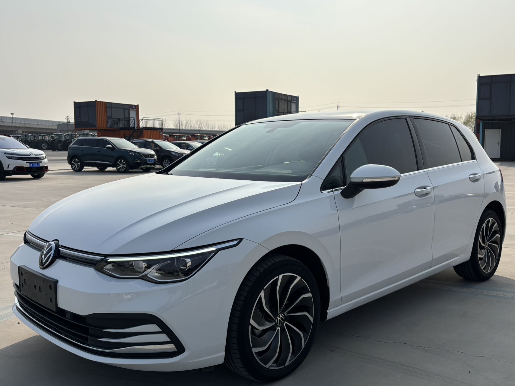 Фольксваген Гольф 2023 года, рестайлинг, 280TSI, DSG, комплектация Pro