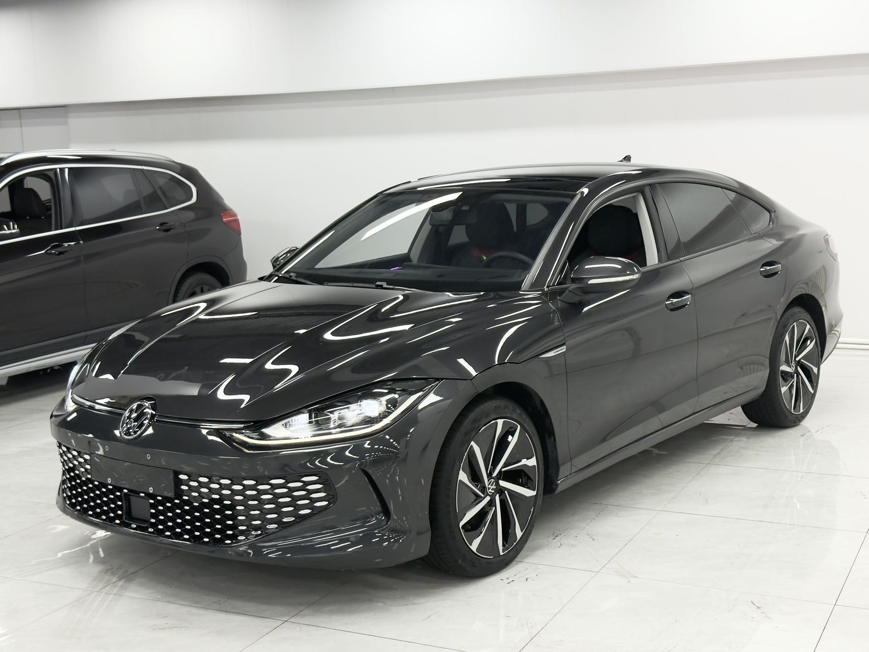 Volkswagen Lingdu 2022 L 280TSI DSG супер остальная флагманская версия