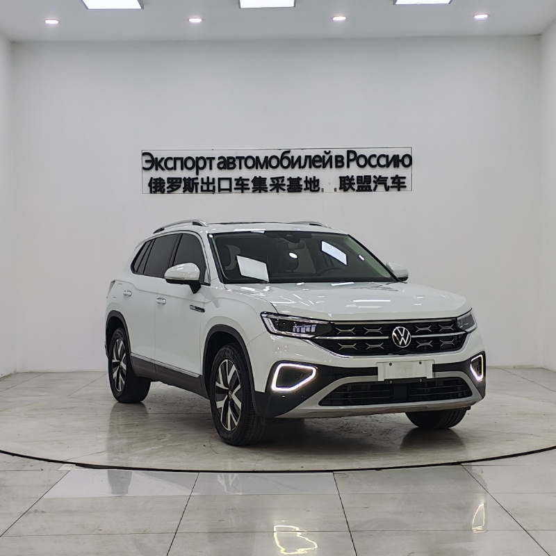 Volkswagen Tayron 2023 года, 280TSI, передний привод, версия Luxury Plus Advanced