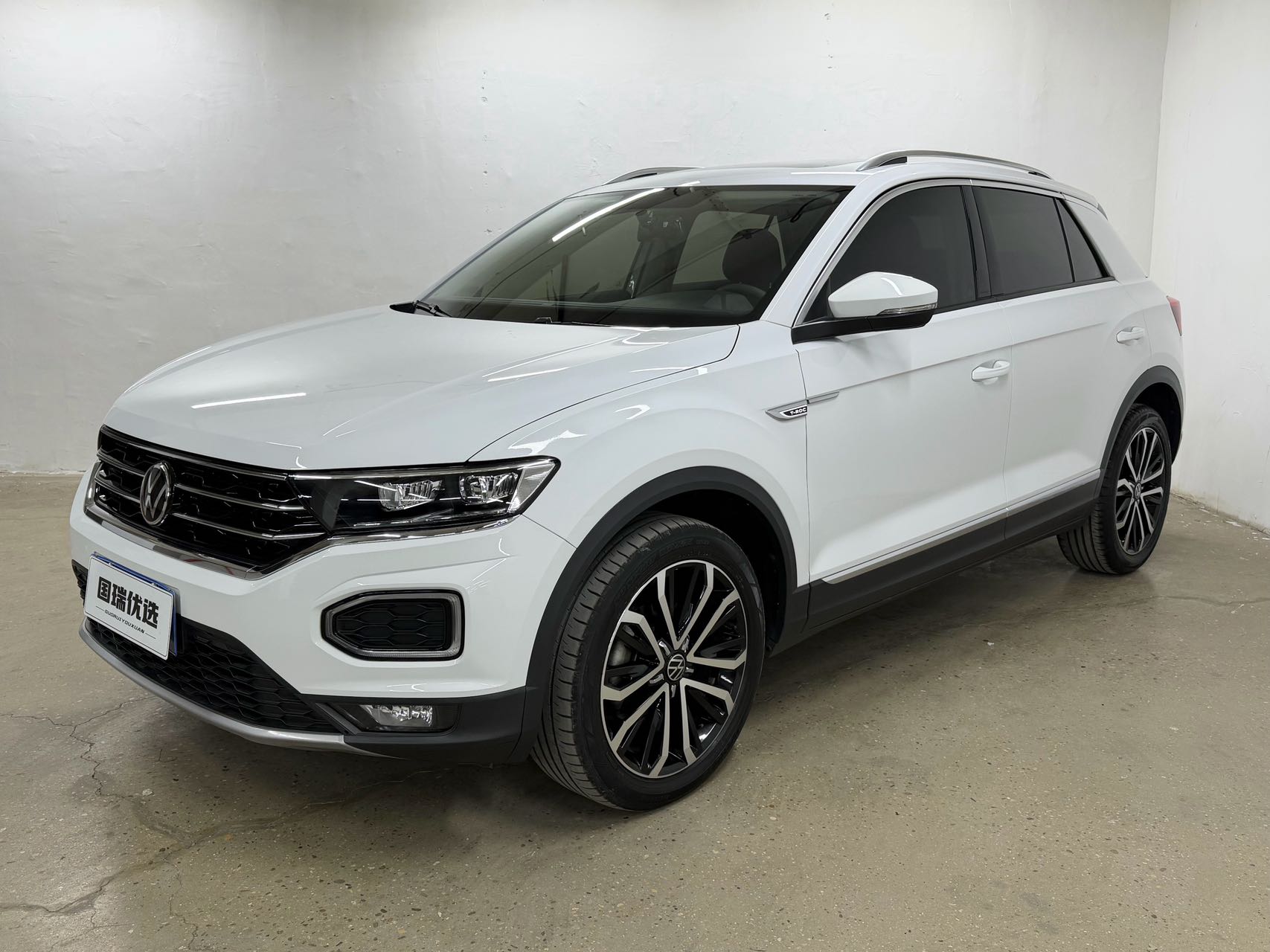 Volkswagen T-ROC T-Roc 2021 рестайлинг 280TSI DSG 2WD Luxury Connected Edition