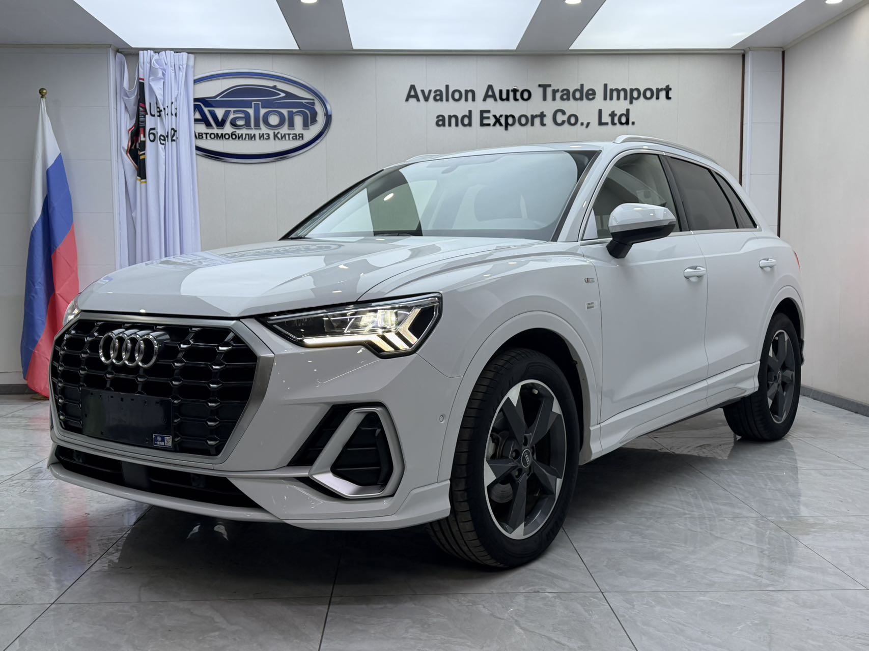 Audi Q3 35TFSI 2022 года, роскошная спортивная версия