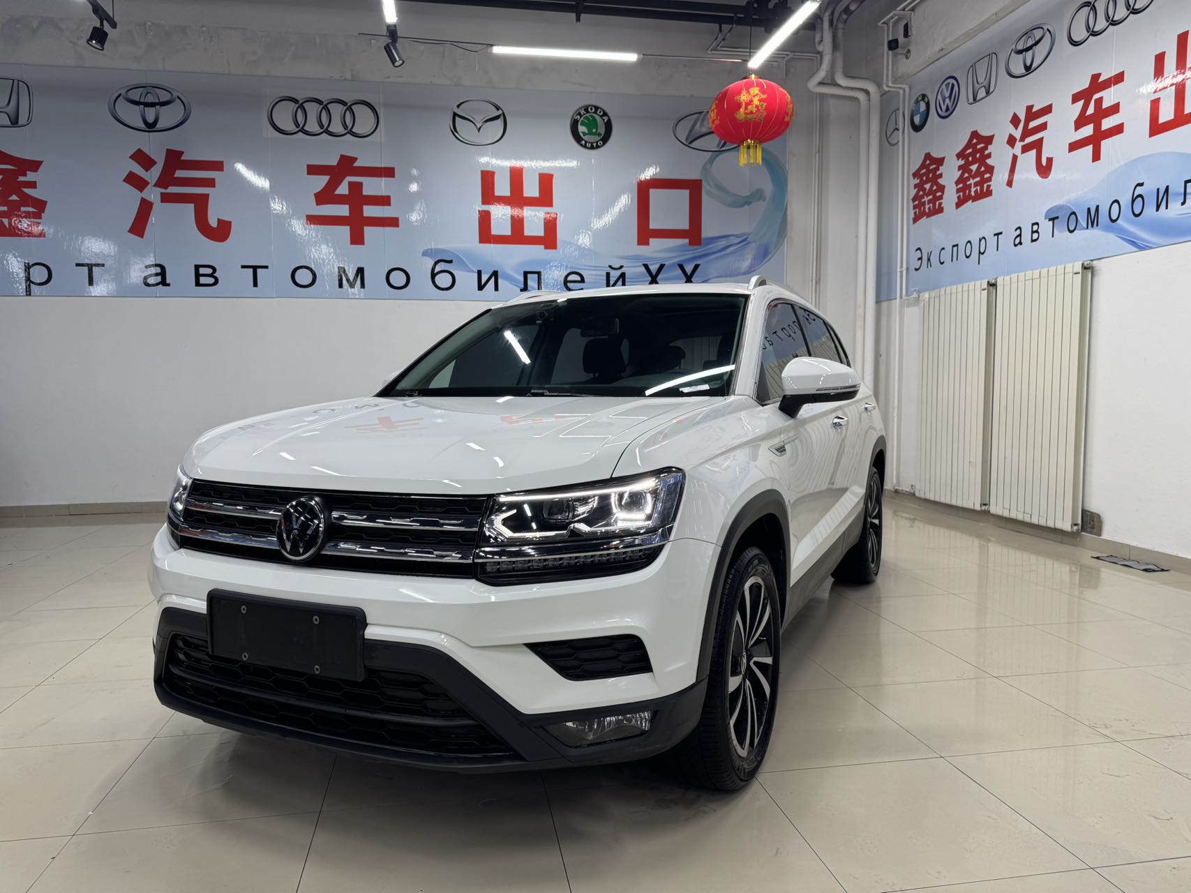 2021 модель Touareg 280TSI 2WD Luxury PLUS (010561)