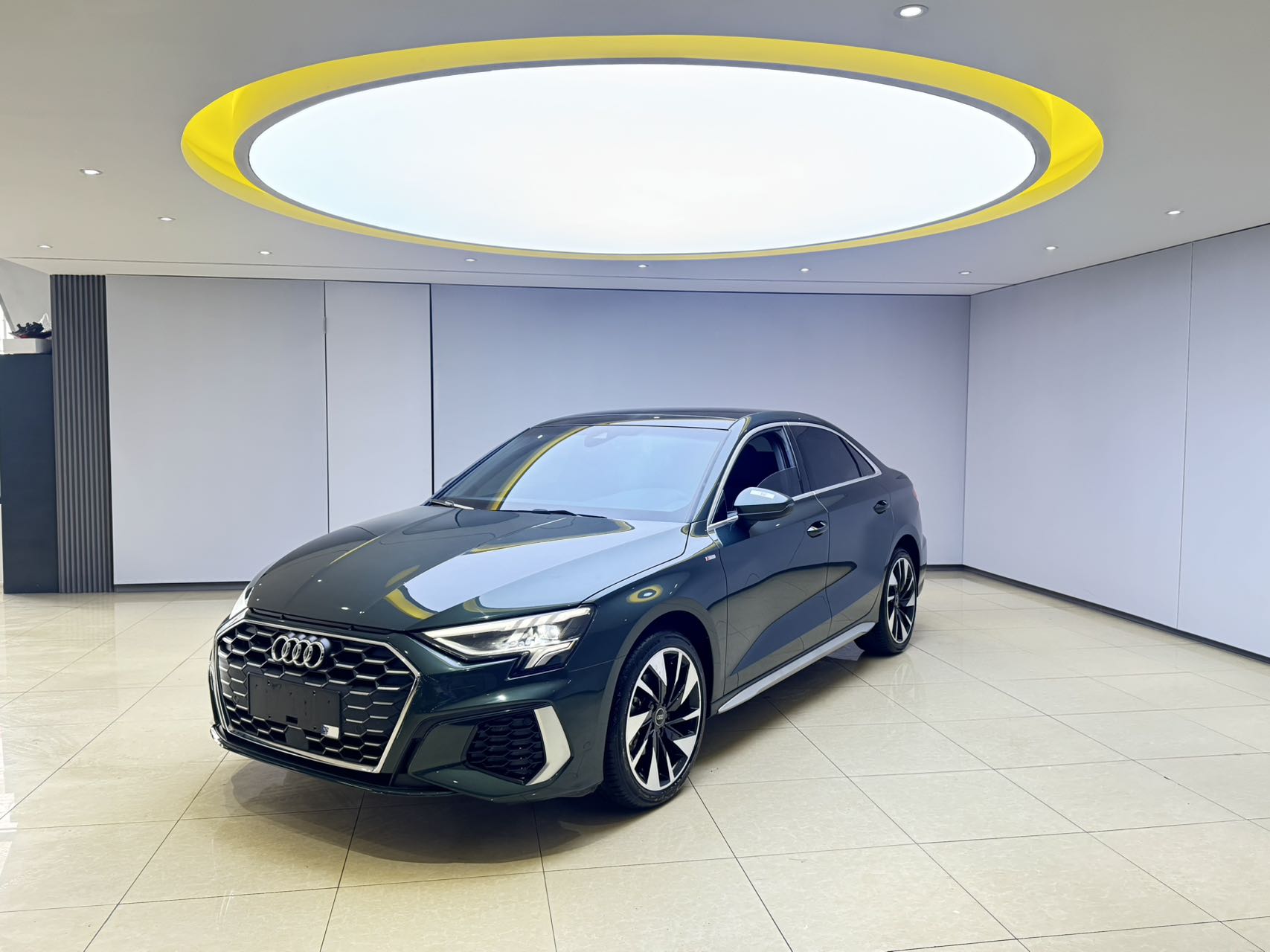 Audi A3L 2023款 A3L Limousine 35TFSI Стильный спортивный