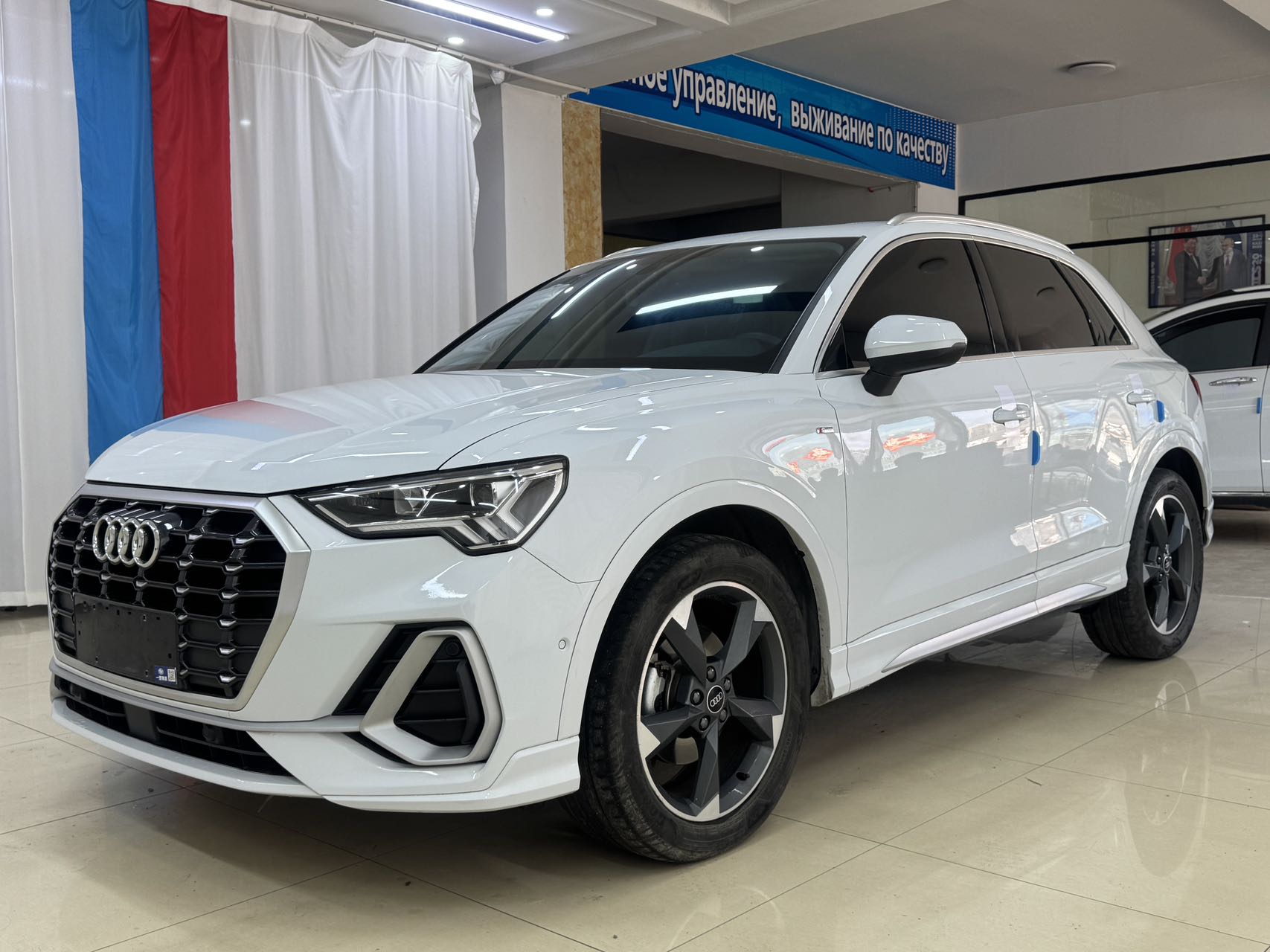 Audi Q3 2022 35 TFSI Стильная динамичная версия Евро-6
