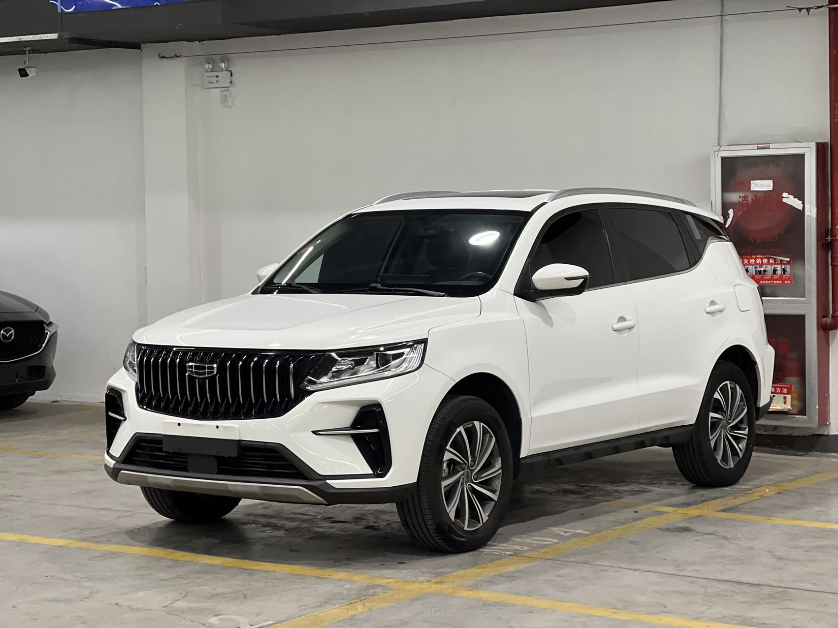 Geely Vision X6 2021 PRO 1.4T автоматическая премиальная модель