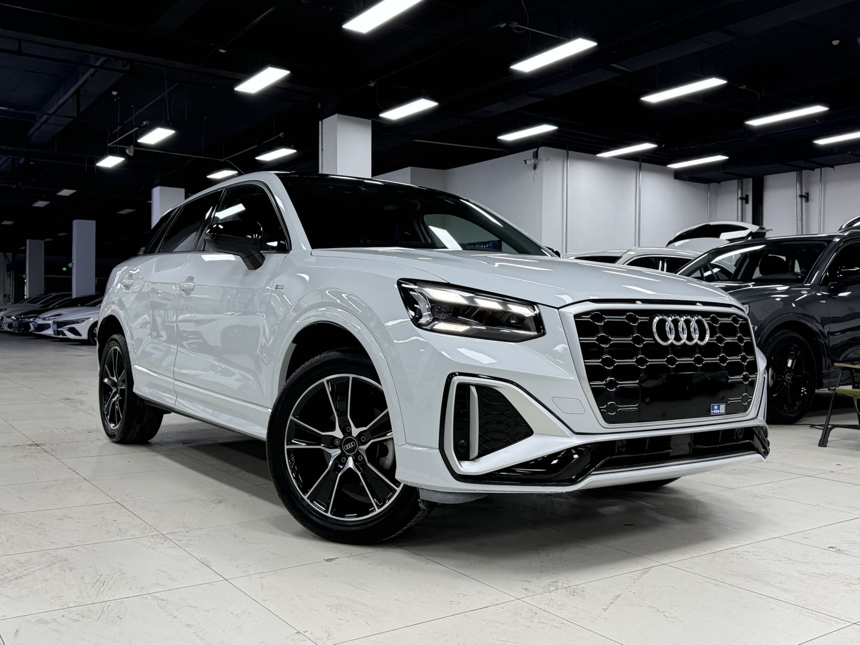 Audi Q2L, 2022 года выпуска, двигатель 35TFSI, версия "Стильный и динамичный"