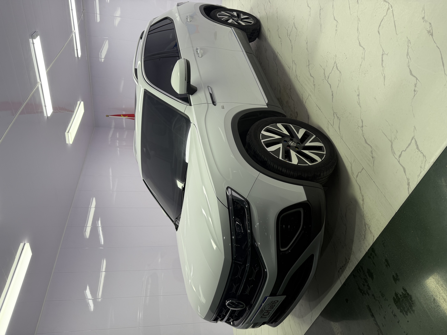 Двухприводная версия Luxury Plus Advanced 280TSI 2023 модельного года