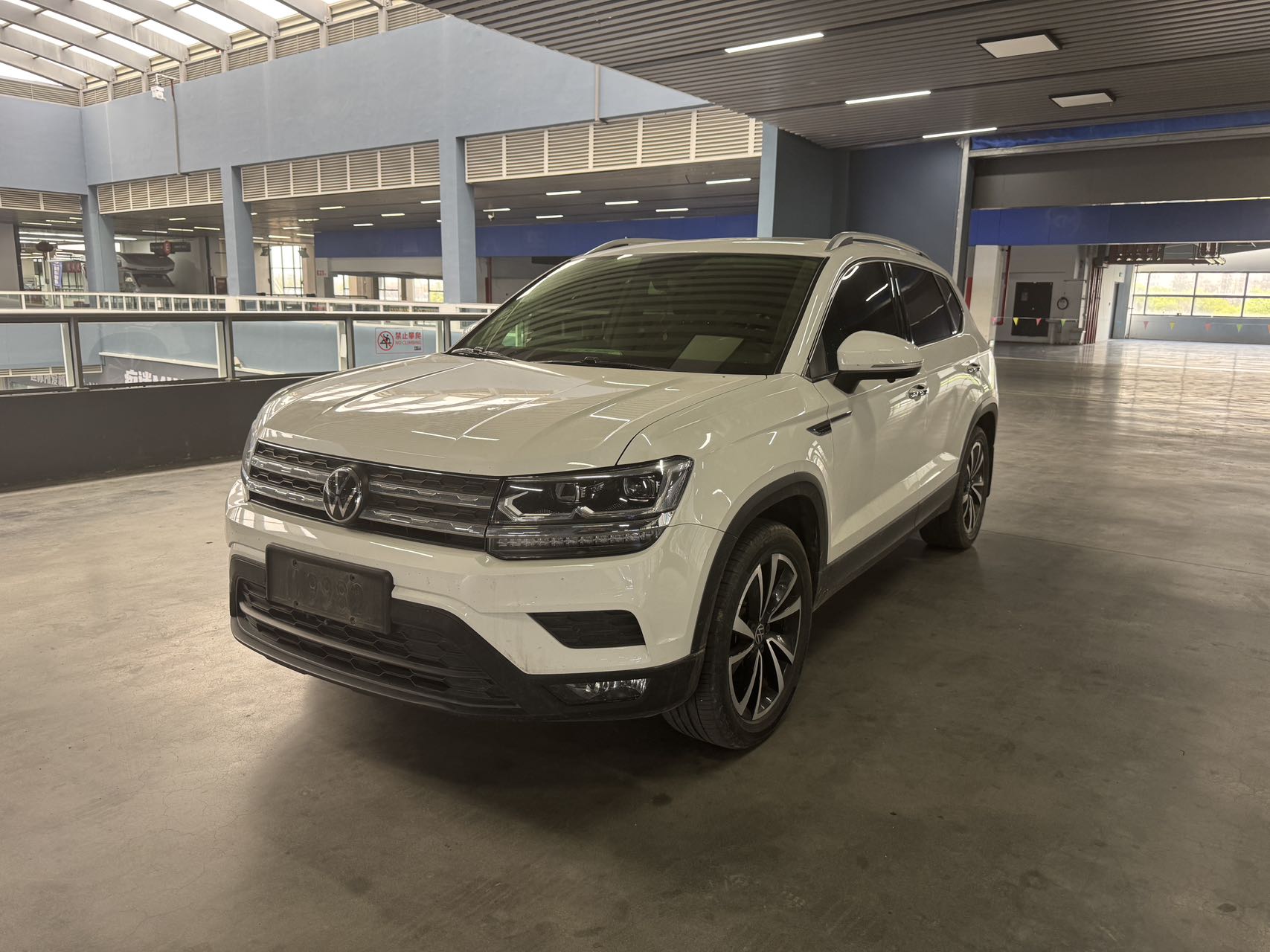 Volkswagen Tharu 2022, люксовая комплектация