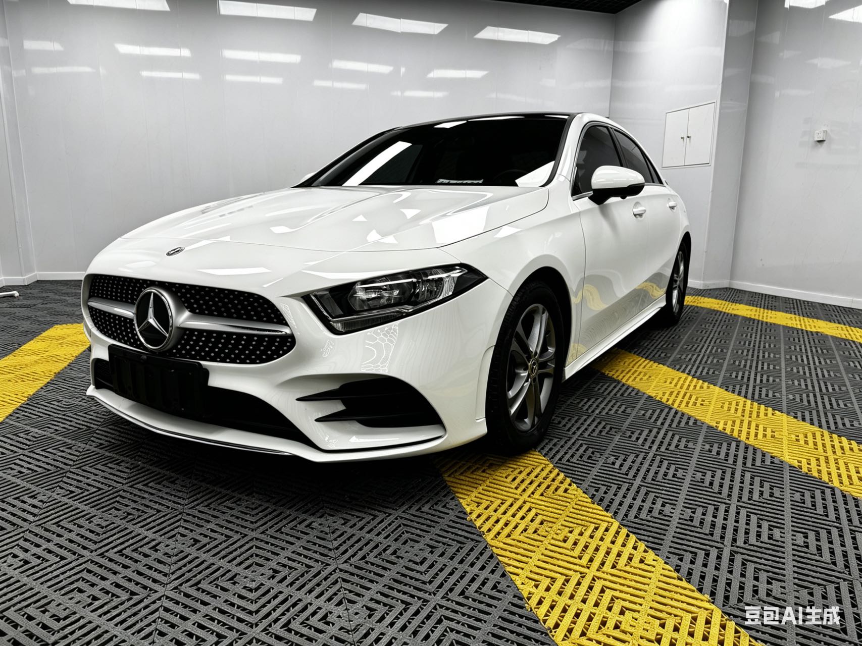 Мерседес-Benz A180L 2022 года, спортивная модификация  