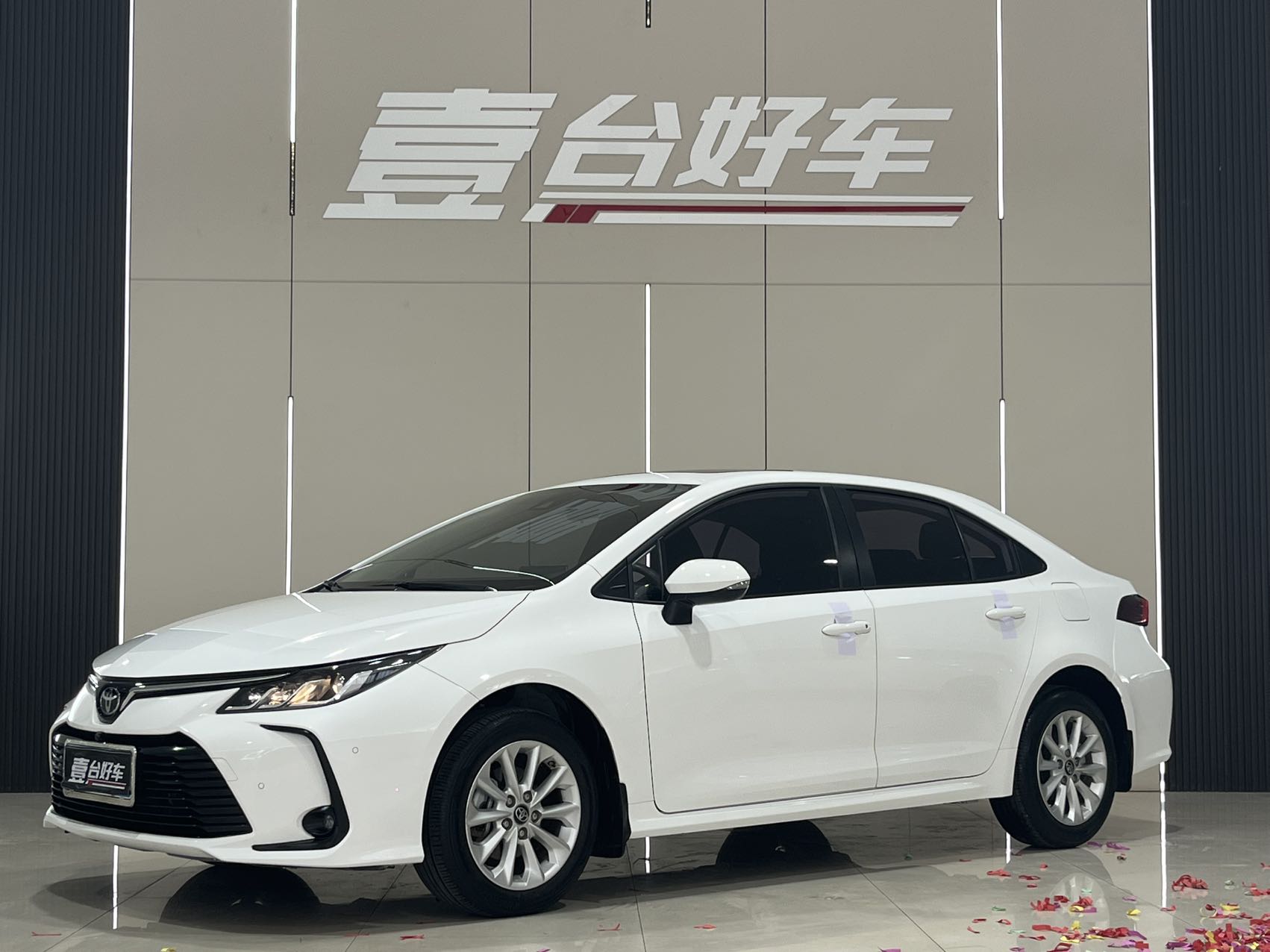 Toyota Corolla 2021 года выпуска, двигатель 1.2T, комплектация S-CVT, версия "PIUS"