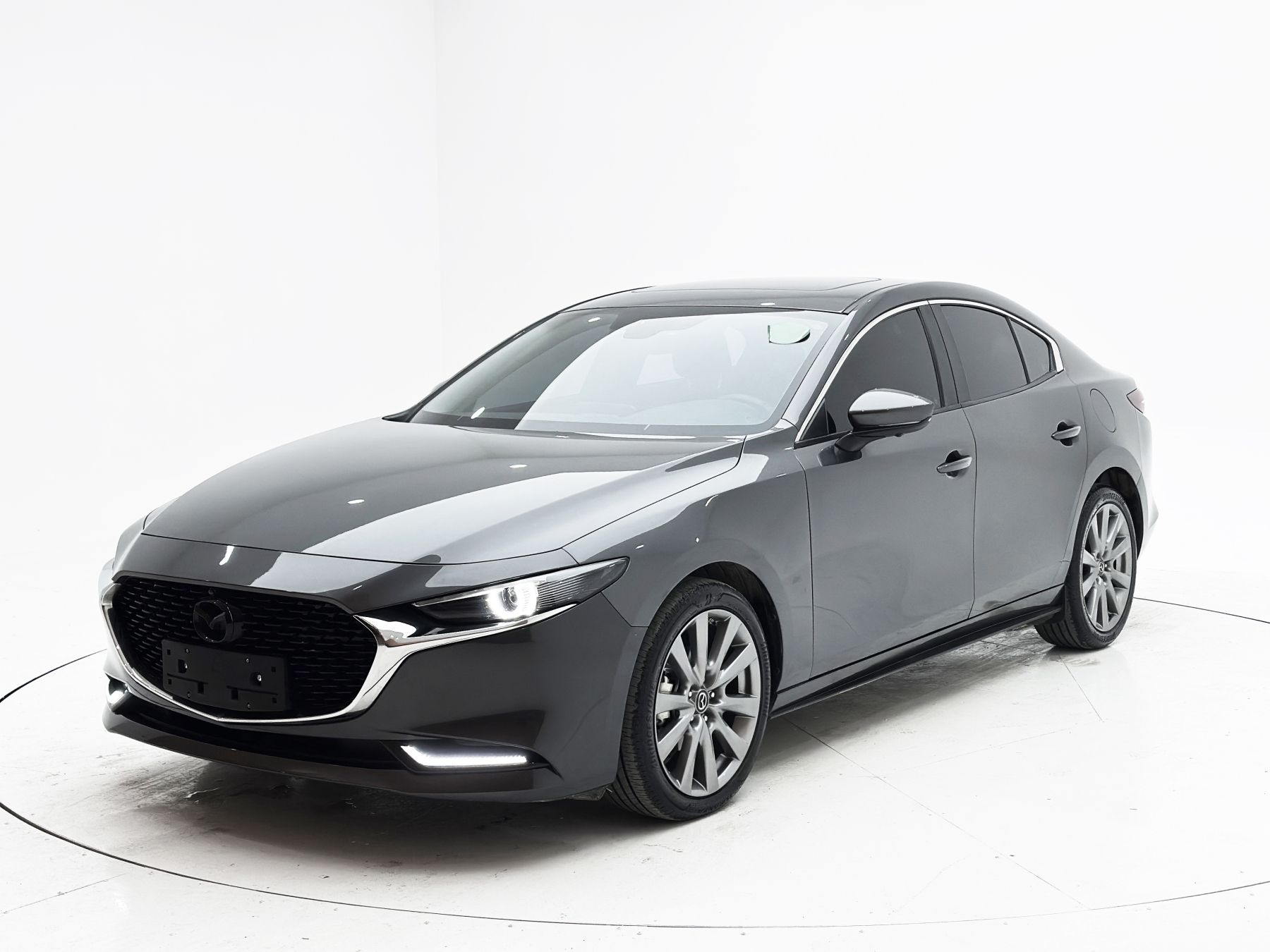 Mazda 3 Angkesaila 2022 г. 2.0L Автоматическая версия Zhiyao