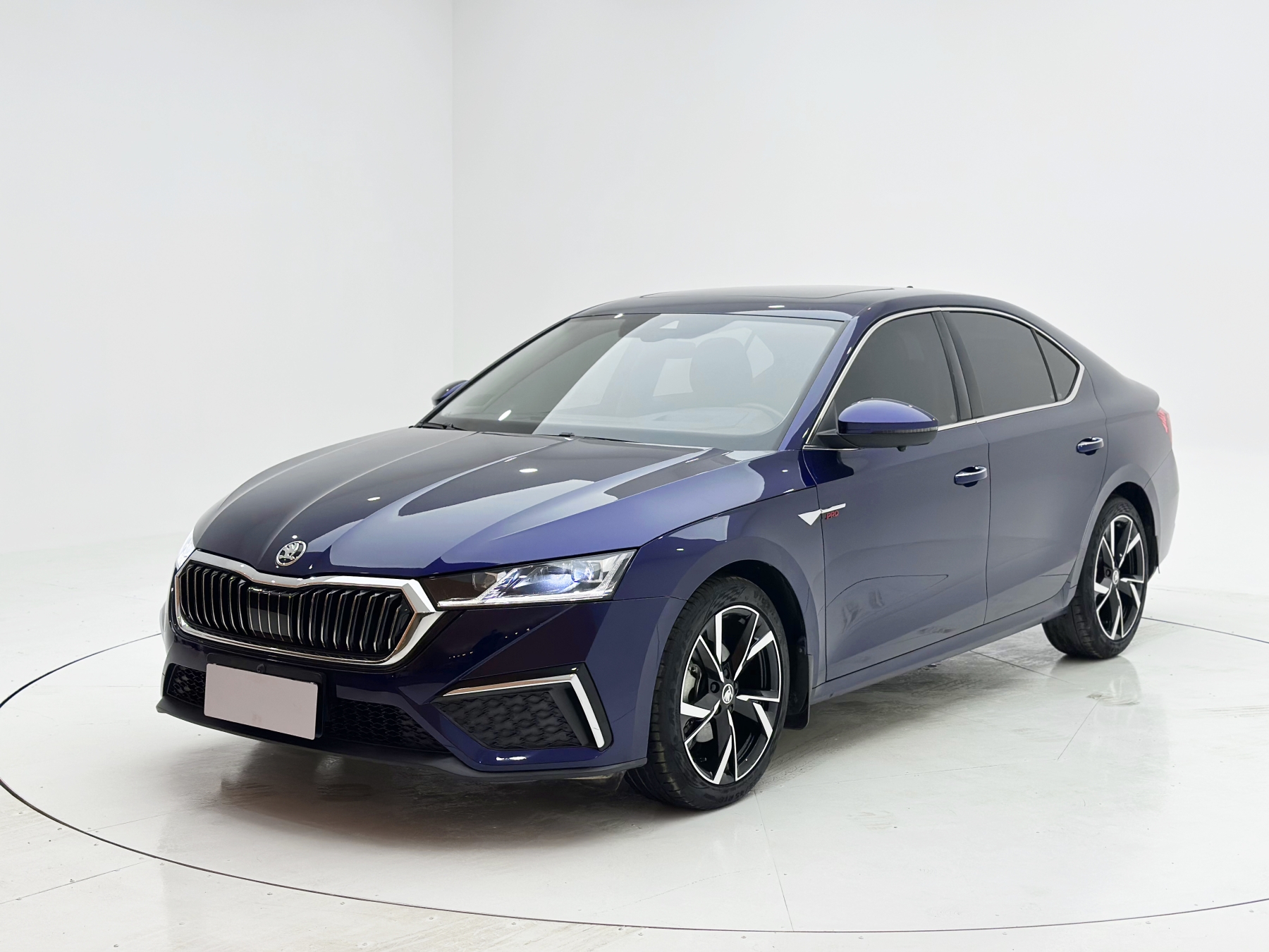 Skoda Octavia 2021 PRO TSI280 DSG люксовая версия