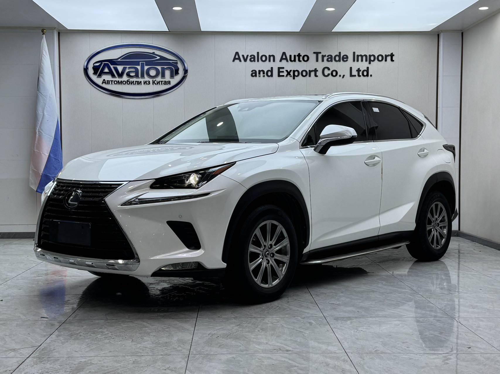 Lexus NX200 2020 года, полный привод, версия Fengshang
