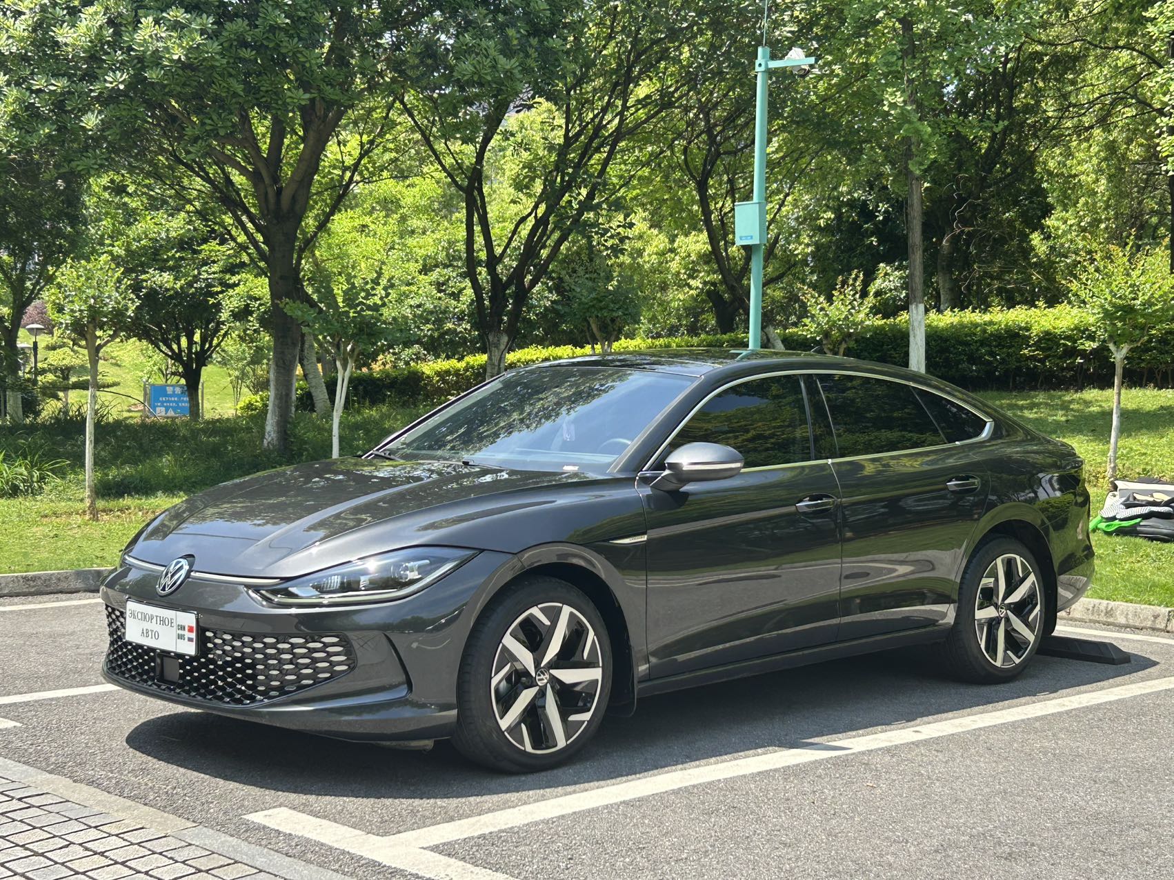 23 Volkswagen Lingdu Cool Edition