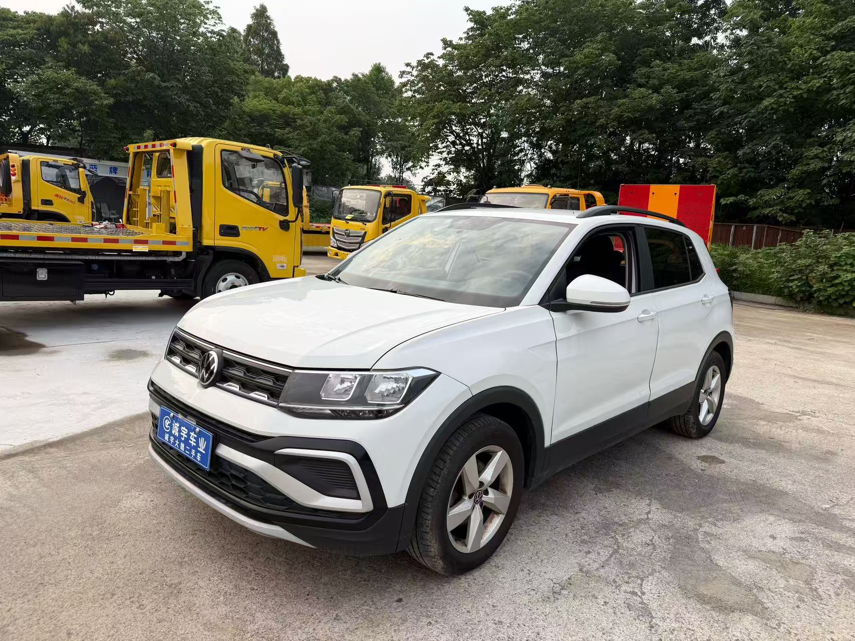 TuKai 2023 года обновленная версия 1.5L автоматическая, стильная версия