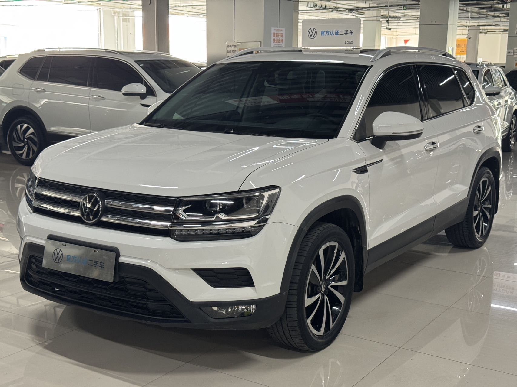 Tugu 2022 года, 280TSI, полноприводная люксовая версия
