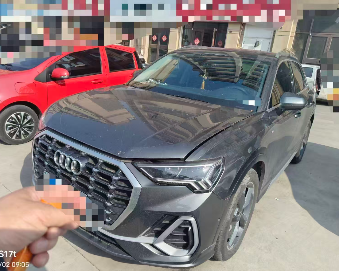 Audi Q3 2022 года, 1.4TFSI 35TFSI, стильный динамичный, автоматическая коробка переда