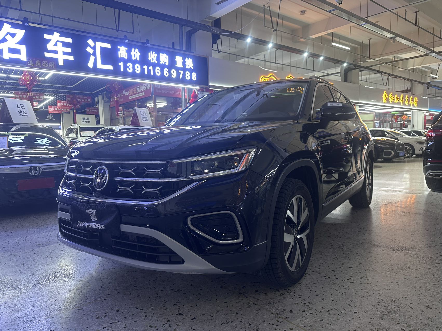 Модель 2023 года, Tayron 280TSI, передний привод, роскошная версия PLUS