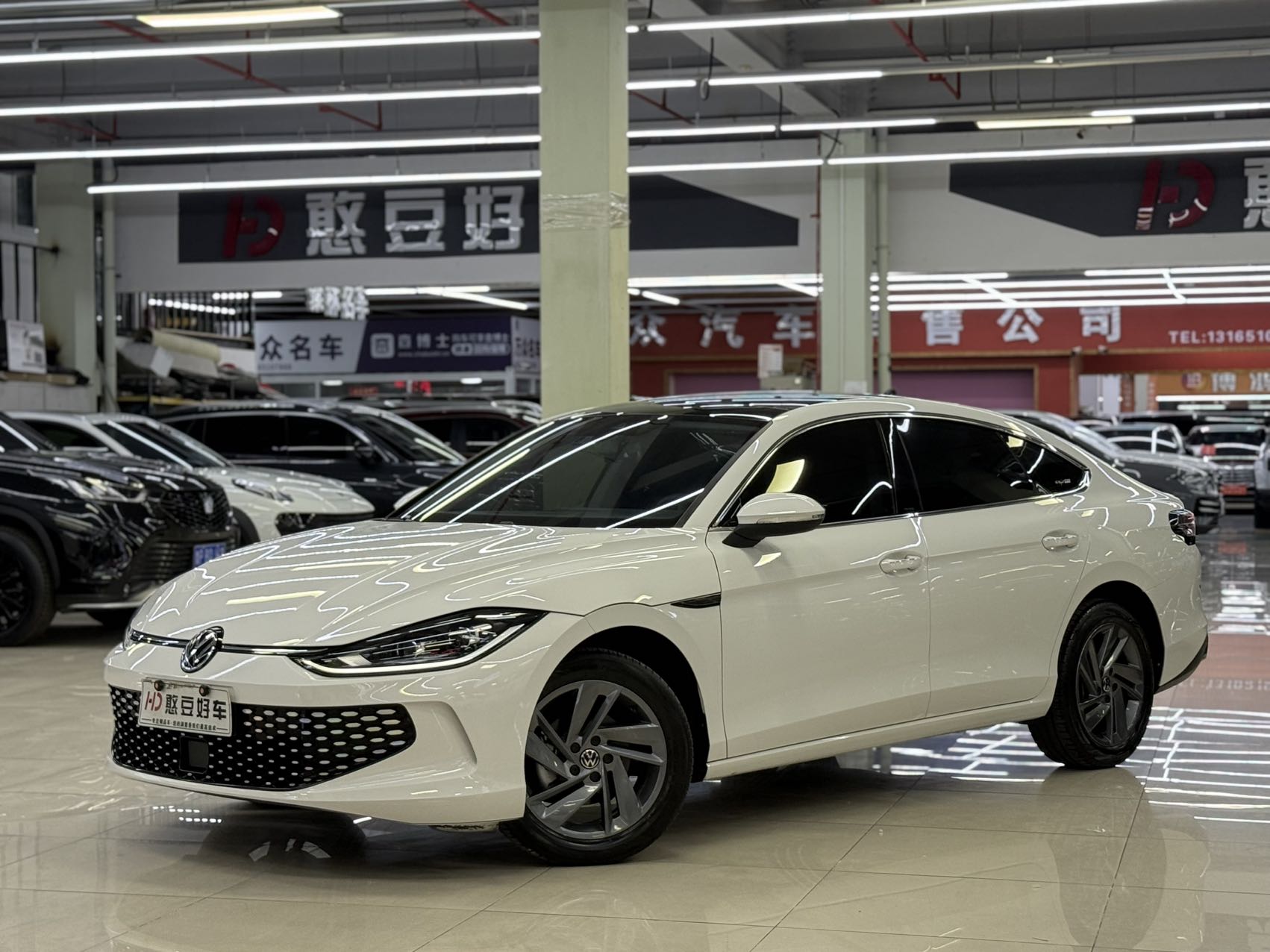 Volkswagen Lamando 2022 г. L 280TSI спортивная версия