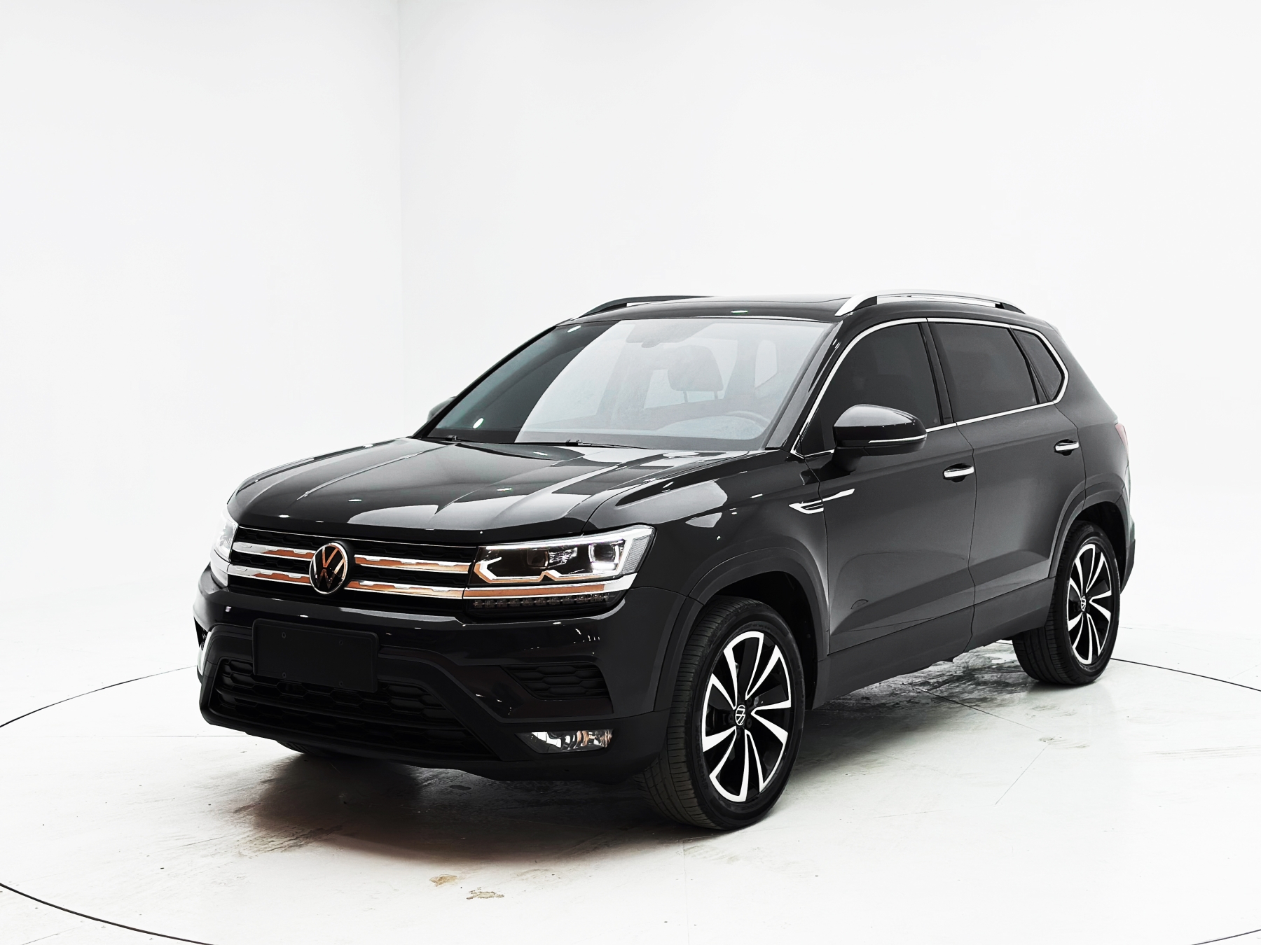 Volkswagen Tharu 2021 280TSI 2WD Luxury Plus