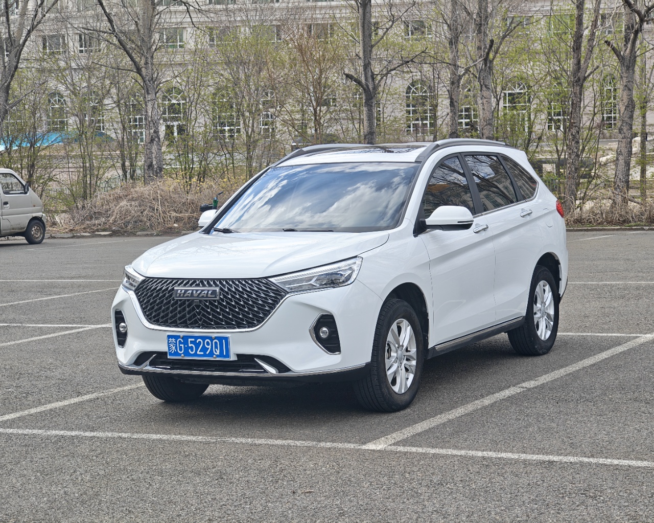 Haval 2022 модель M6 PLUS 1.5T, версия Smart Enjoy, автоматическая коробка передач