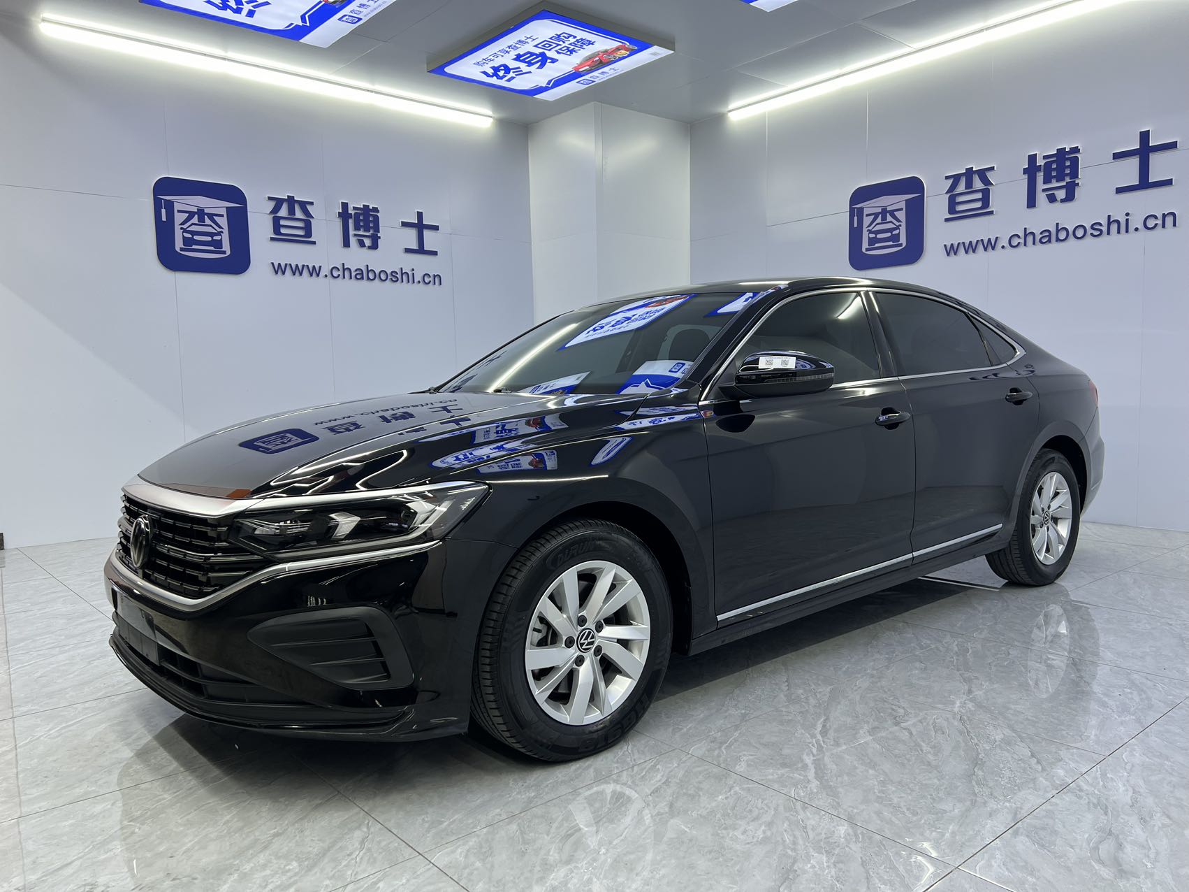 Рестайлинговая версия Volkswagen Passat 280TSI Elite 2023 года