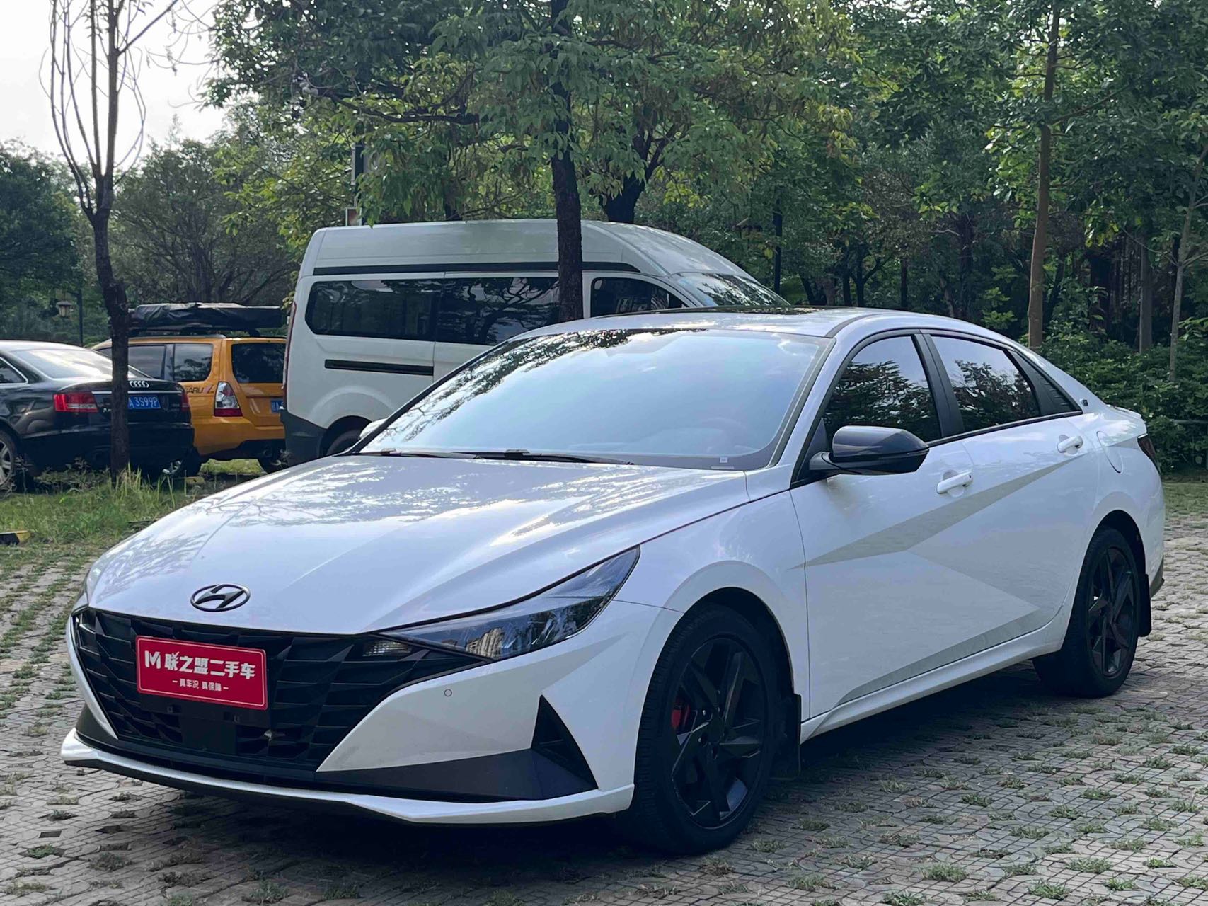 Современный автомобиль Ирант, 2022 года выпуска, двигатель 1.5L, вариатор, юбилейная версия (20 лет).