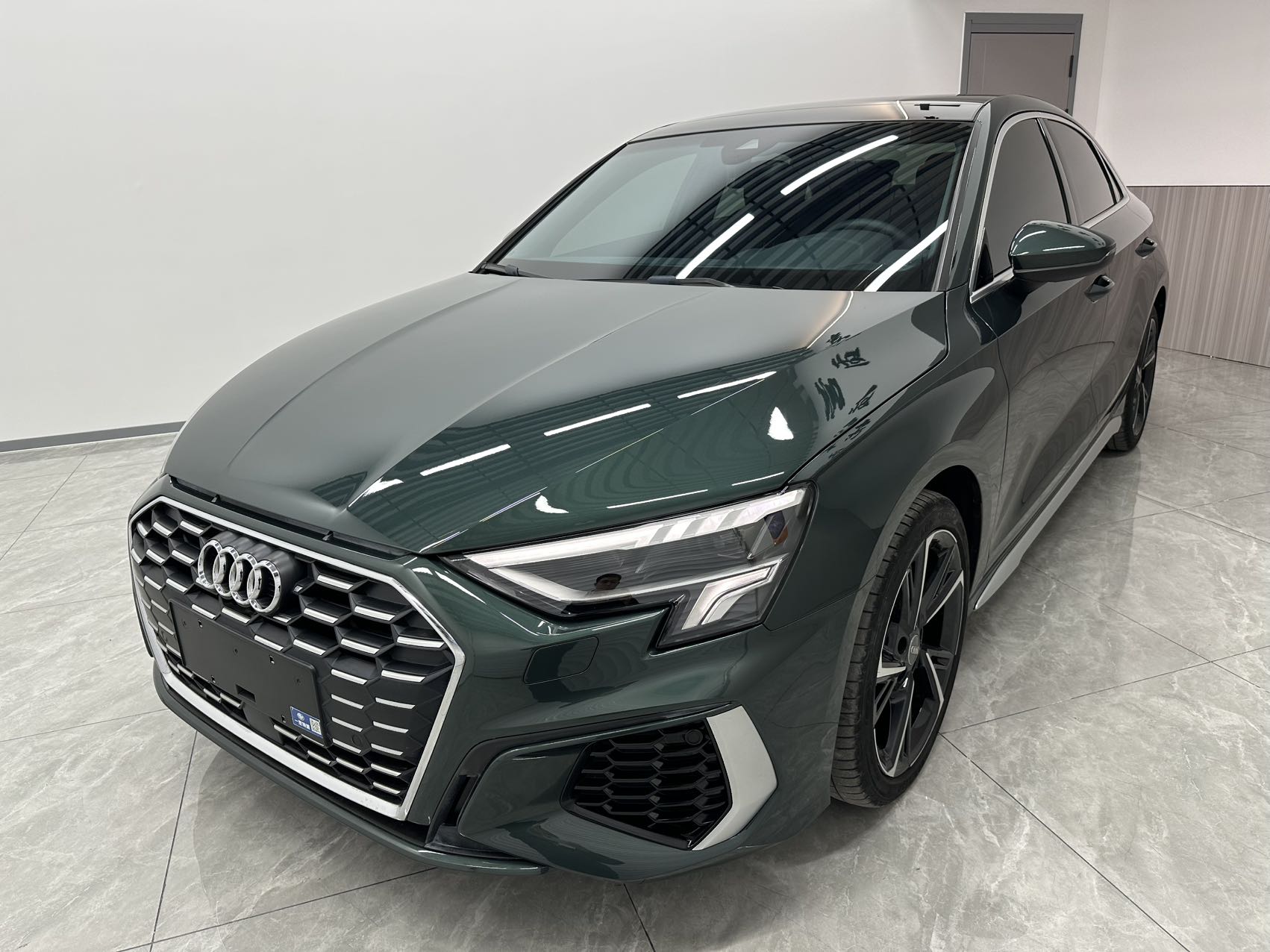 Audi A3L 35 TFSI 2021 модификация Стильная спортивная