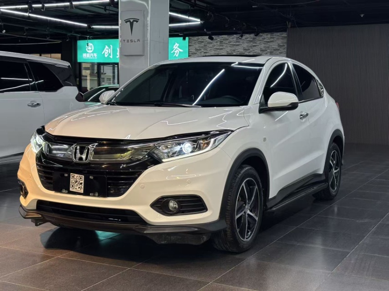 Honda Binzhi 2022 1,5 л вариатор Magic Night · Pioneer Edition