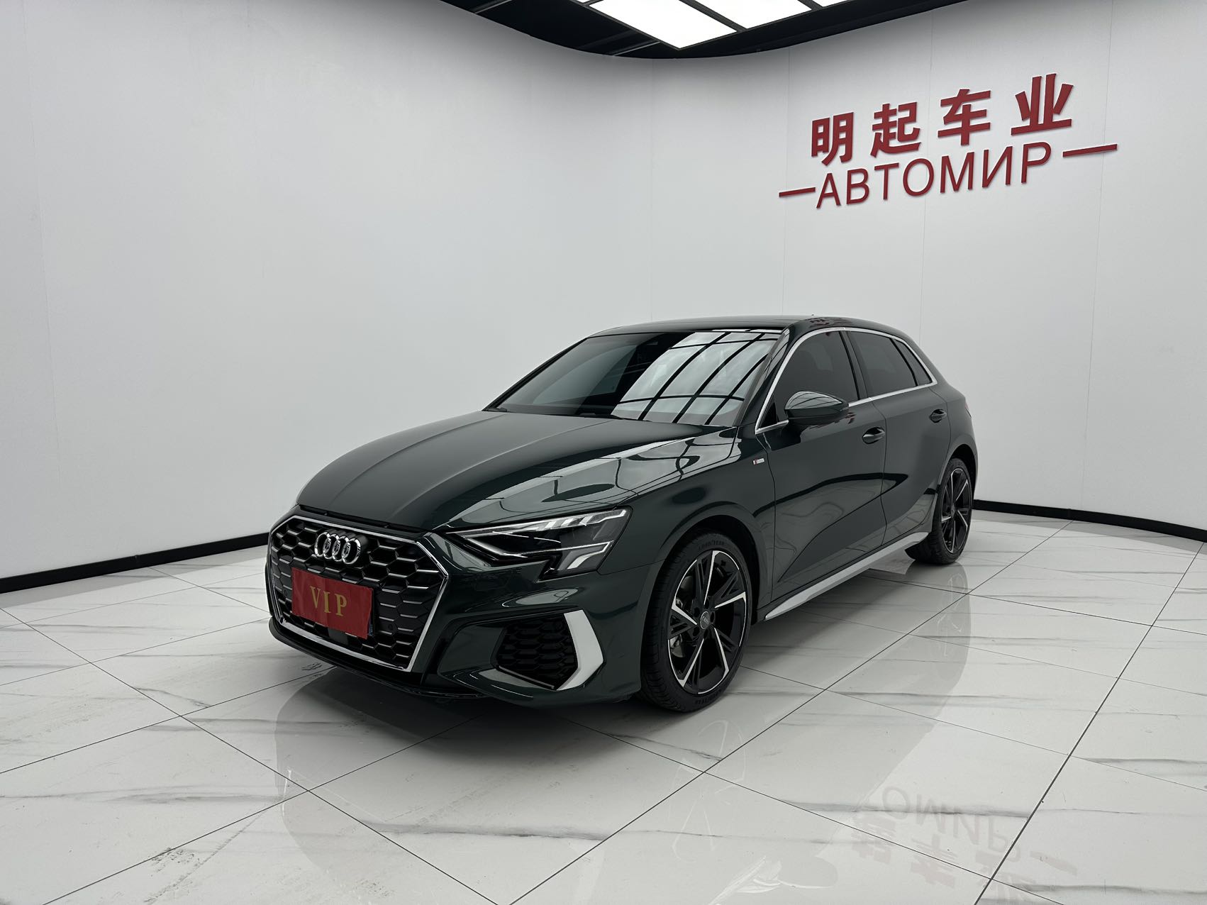 Audi A3 2022 года, Sportback 35 TFSI, стильная спортивная версия
