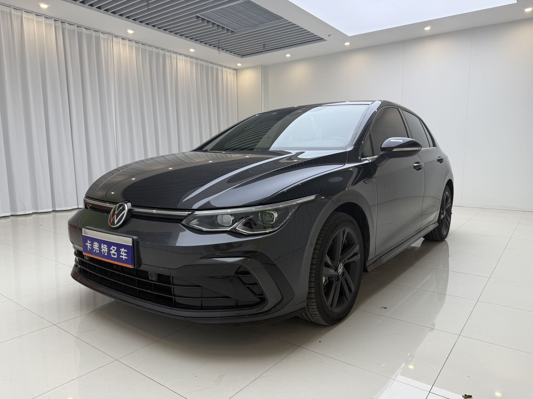 Volkswagen Golf R-Line 2021 года