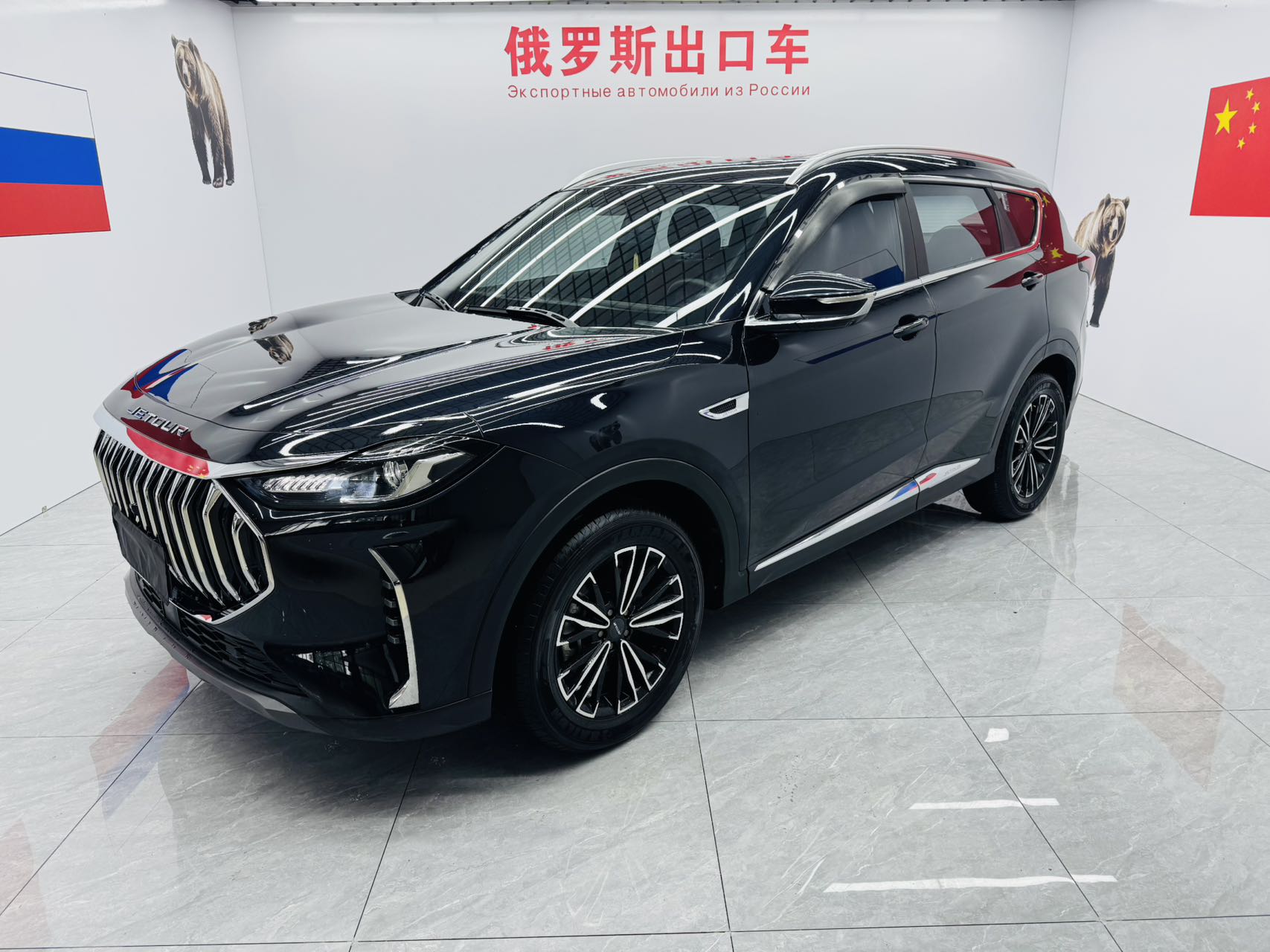 Chery Tiggo X70, 2023 года выпуска, версия 1.5T DCT, комплектация "勇者PLUS", 7 мест.