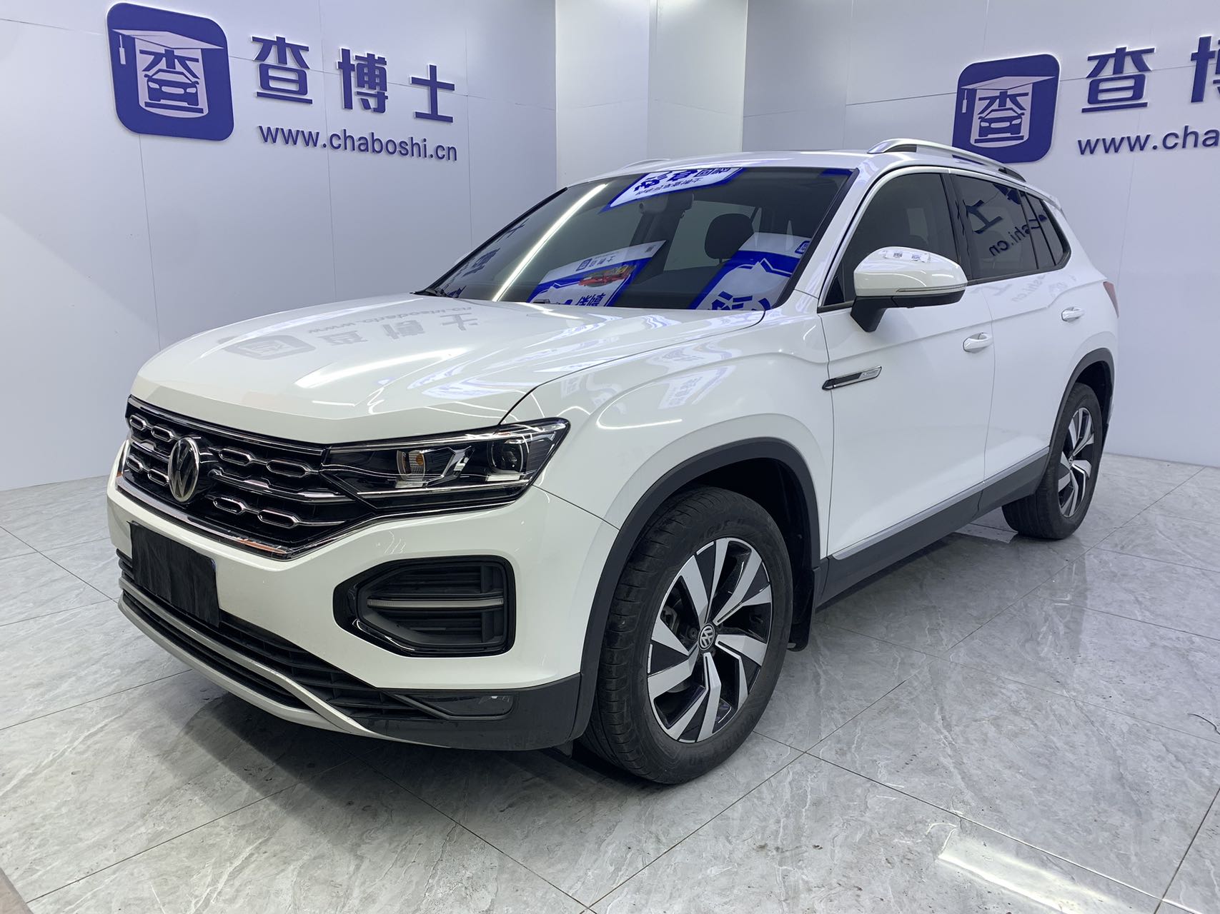 大众 Тарга 22 года, двигатель 2.0 TSI, 280 л.с., версия "Двойной привод", комплектация "Премиум с интеллектуальными функциями"