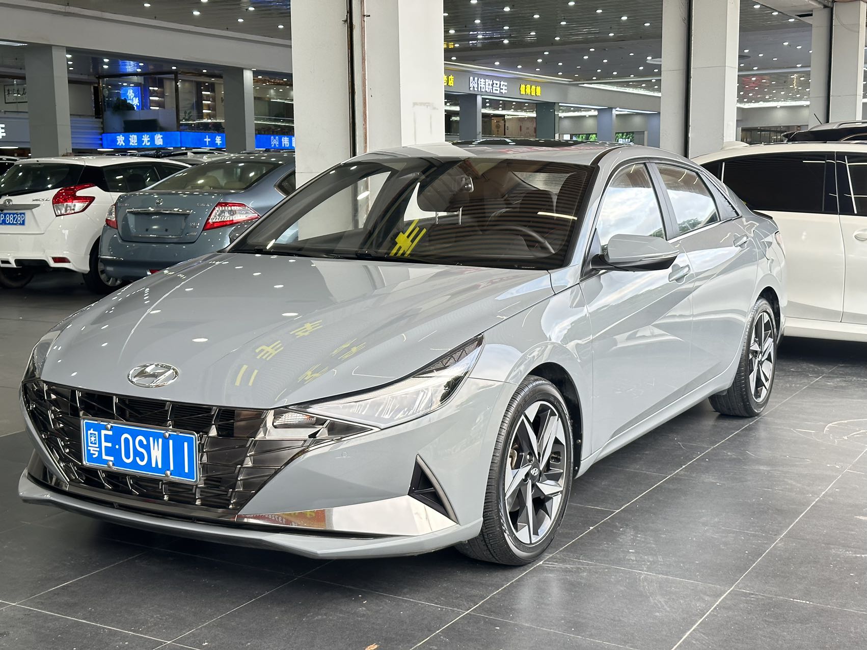 Hyundai Elantra 2022 года 240TGDi DCT LUX роскошная версия